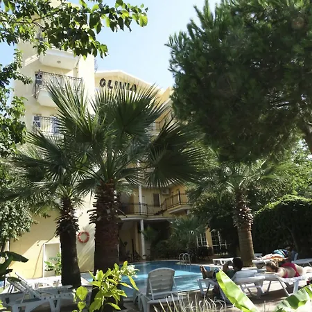 Hotel Olivia 3*